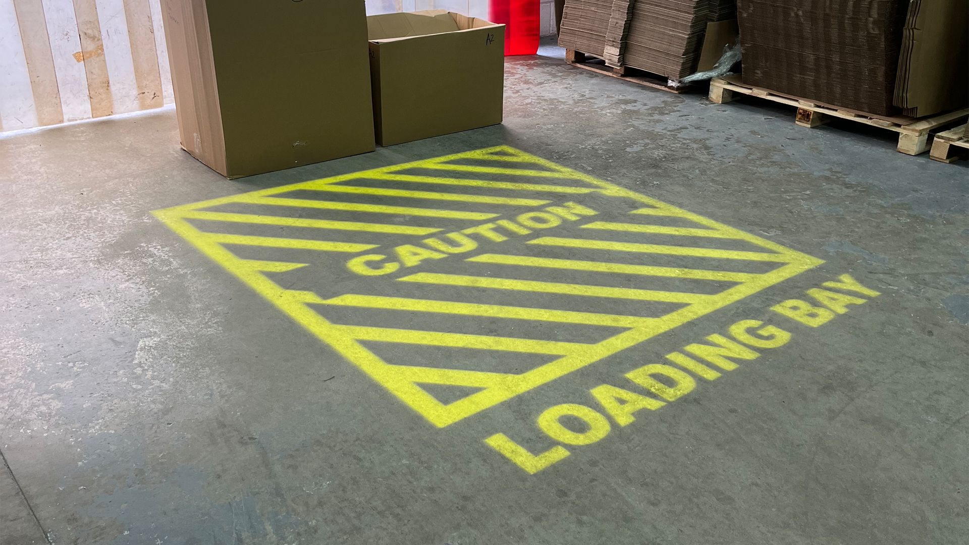 Increasing use of projected signs improving safety in UK workplaces ...
